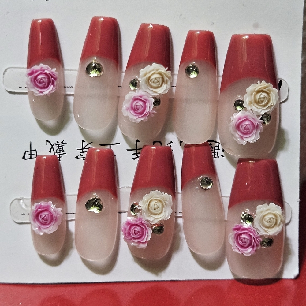 Bougie Nails Press-on nails glue-on nails artificial nails fake